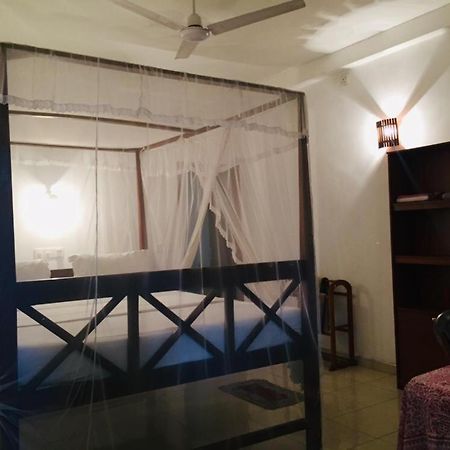 Ameesha guesthouse Unawatuna Buitenkant foto