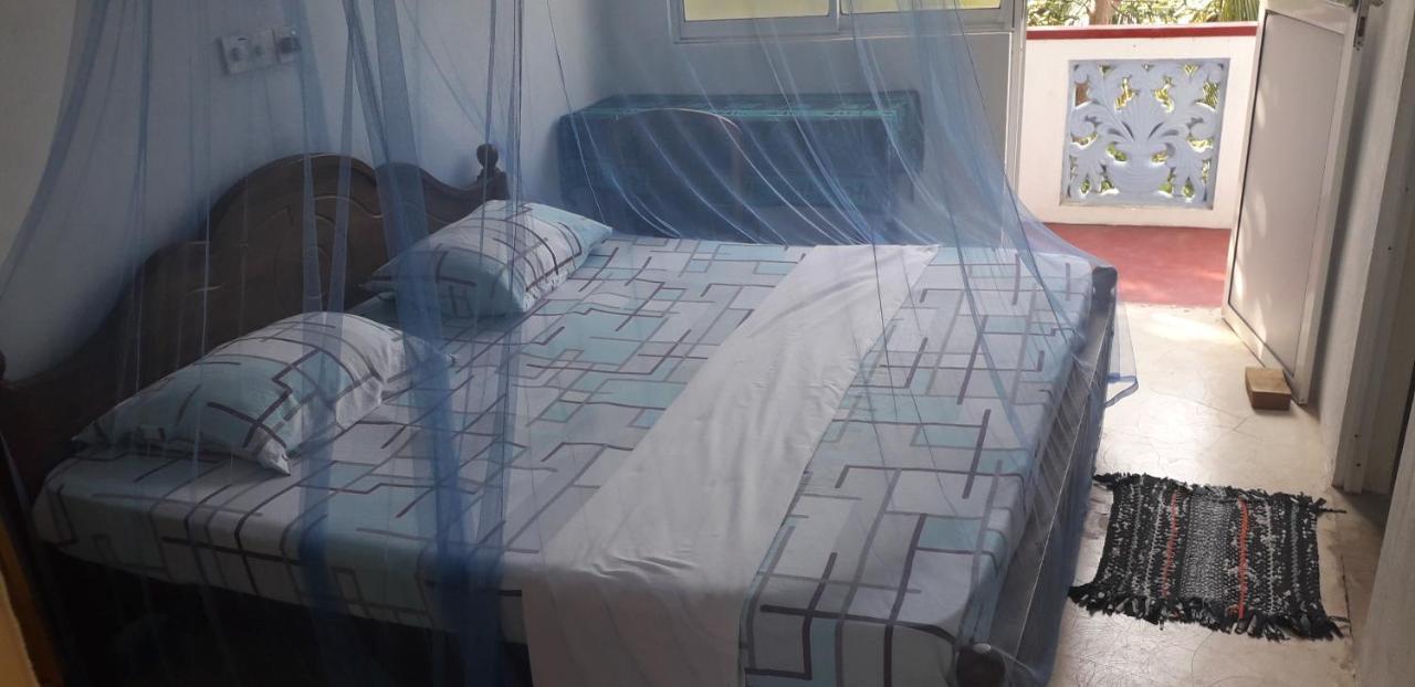 Ameesha guesthouse Unawatuna Buitenkant foto