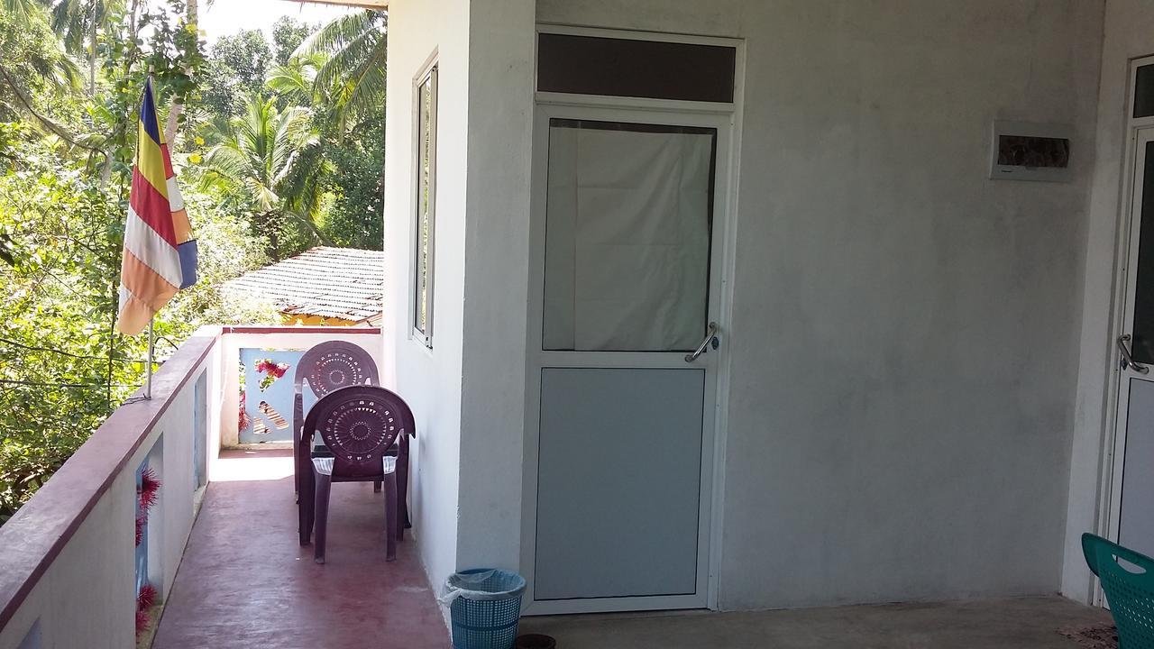 Ameesha guesthouse Unawatuna Buitenkant foto