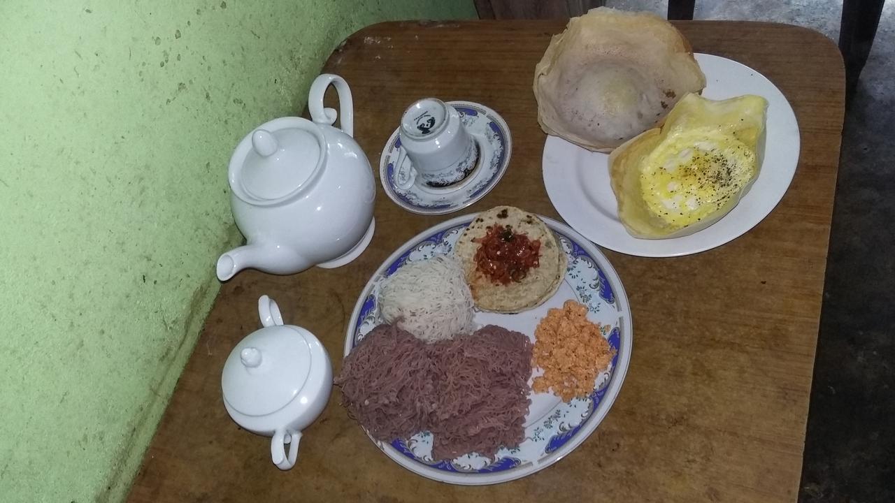 Ameesha guesthouse Unawatuna Buitenkant foto