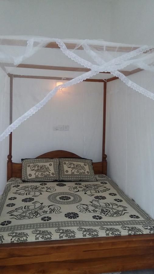 Ameesha guesthouse Unawatuna Buitenkant foto